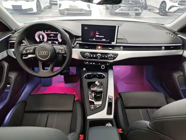 Audi A4L — Фото автомобиля 9