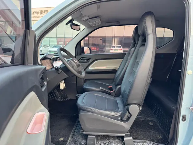 Wuling Hongguang Mini EV — Фото автомобиля 9