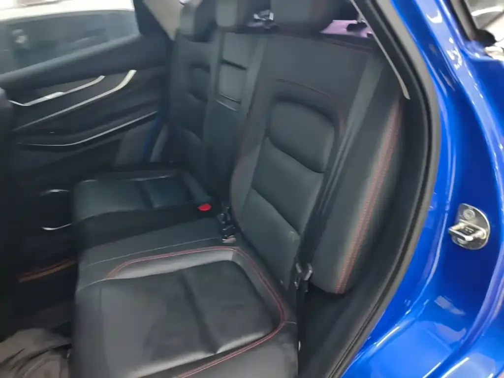 Exeed Exeed Windchaser 2022 Riding the Wind and Waves Edition 1.5T CVT Wind Starter — Фото автомобиля 16