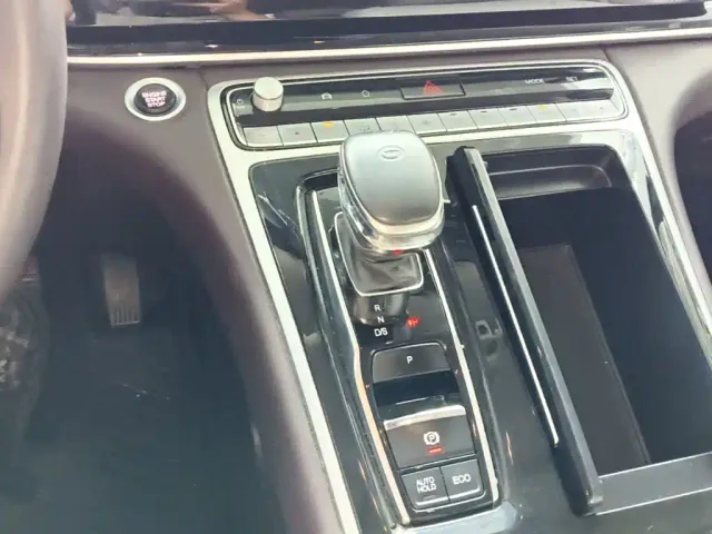 GAC Trumpchi M8 — Фото автомобиля 9