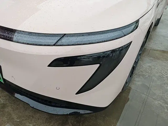 Nissan N7 — Фото автомобиля 23