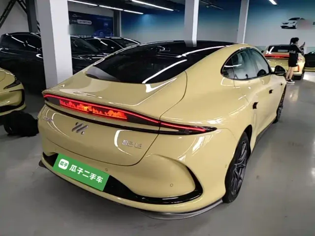 IM Motors L6 — Фото автомобиля 6