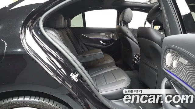 Mercedes-Benz E-Class W213 — Фото автомобиля 17
