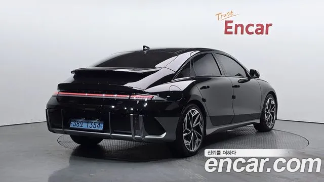 Hyundai Ioniq6 — Фото автомобиля 2