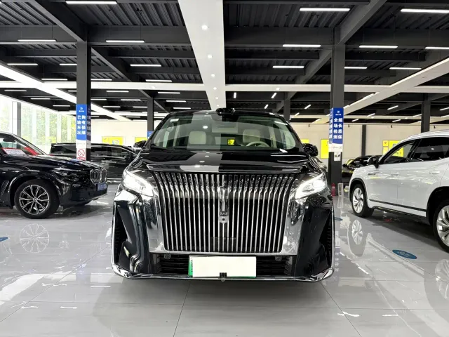 Wey Alpine — Фото автомобиля 2