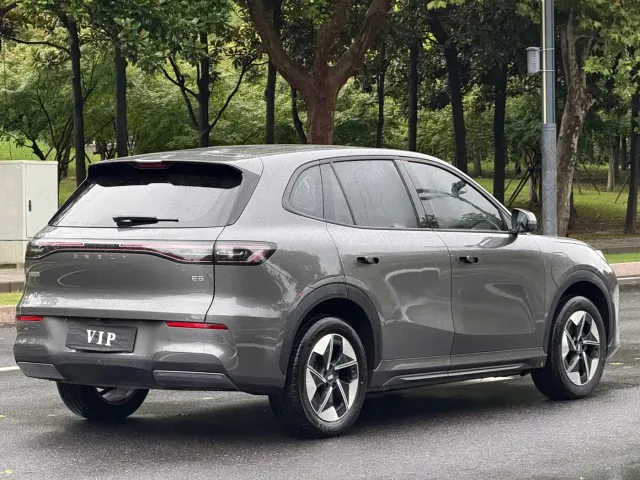 Geely Galaxy E5 — Фото автомобиля 7