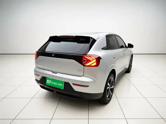 Arcfox T1 — Фото автомобиля 6