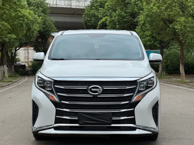 GAC Trumpchi M8 — Фото автомобиля 2
