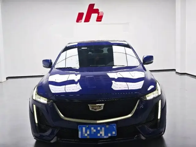 Cadillac CT5 — Фото автомобиля 2