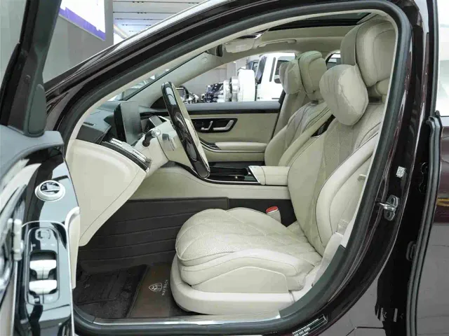 Mercedes-Benz Maybach S-Class — Фото автомобиля 11