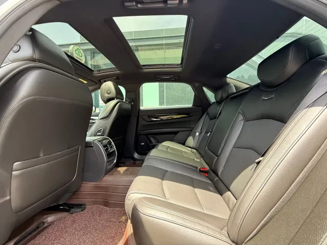 Cadillac CT6 — Фото автомобиля 8