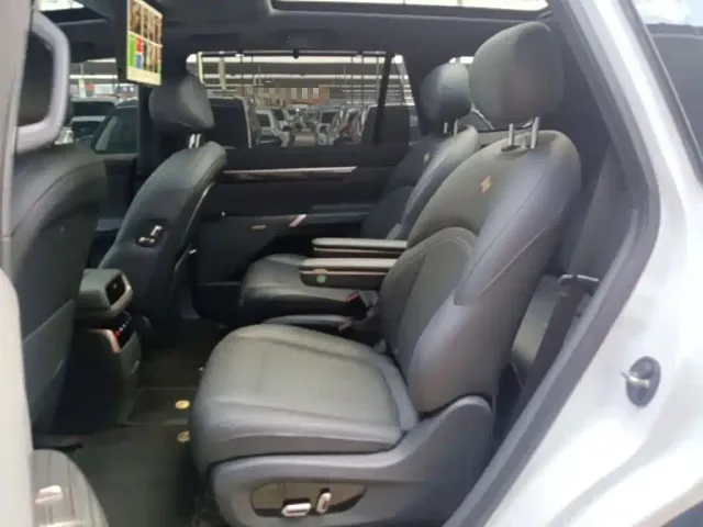 Dongfeng eπ 008 — Фото автомобиля 16
