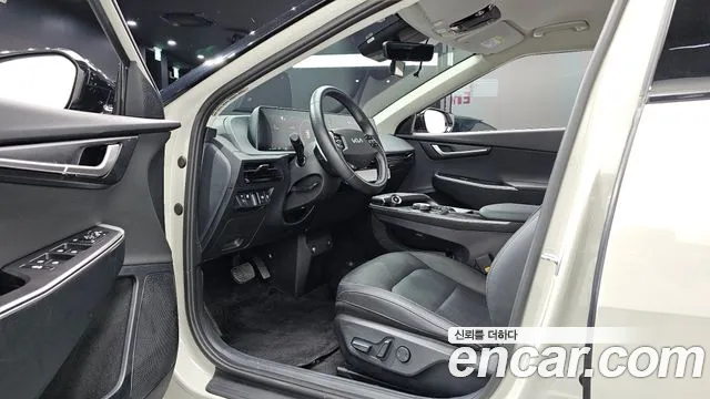 Kia EV6 — Фото автомобиля 9
