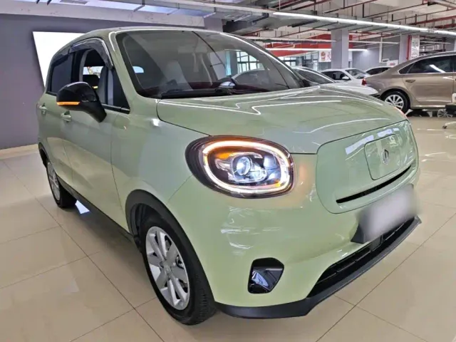 Leapmotor T03 — Фото автомобиля 3
