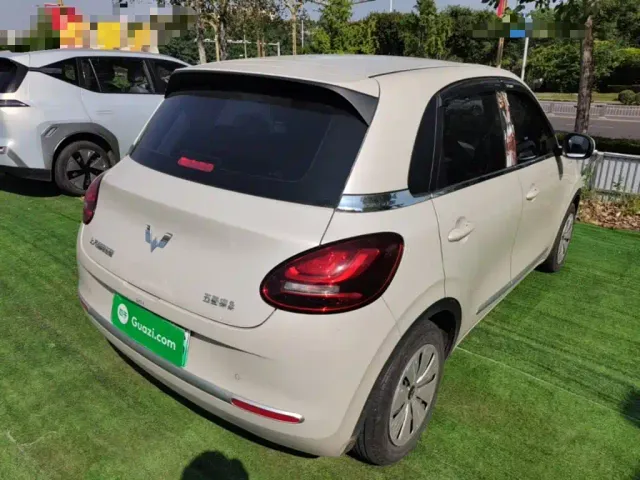 Wuling Bingo — Фото автомобиля 6