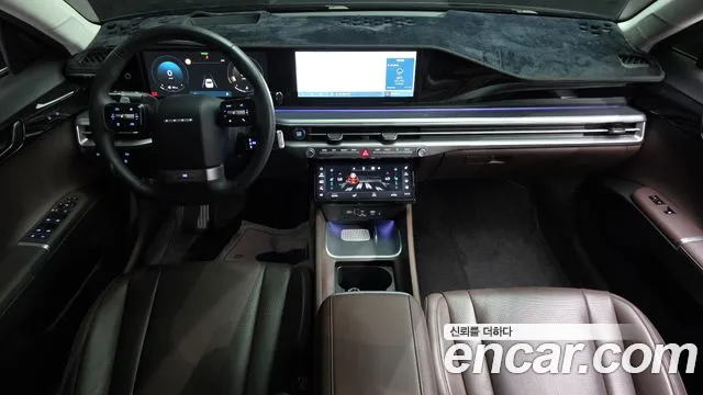 Hyundai Grandeur Grandeur (GN7) 2.5 Бензин 2WD — Фото автомобиля 4
