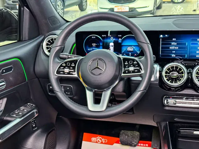 Mercedes-Benz GLB-Class — Фото автомобиля 14