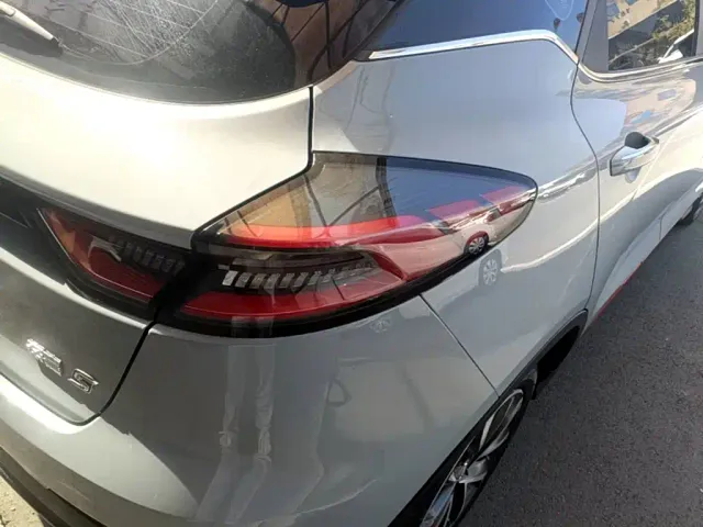 Geely Emgrand S — Фото автомобиля 7