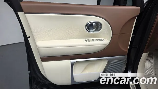 Hyundai Ioniq 9 — Фото автомобиля 13
