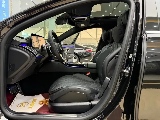 Mercedes-Benz S-Class — Фото автомобиля 4