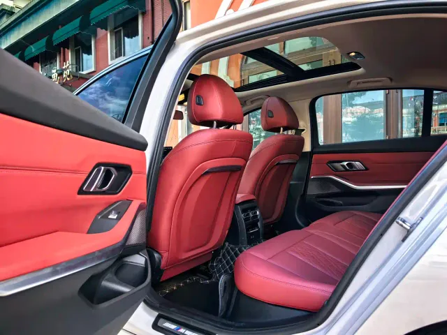 BMW 3 Series — Фото автомобиля 11