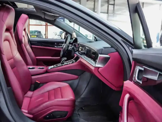 Porsche Panamera — Фото автомобиля 8