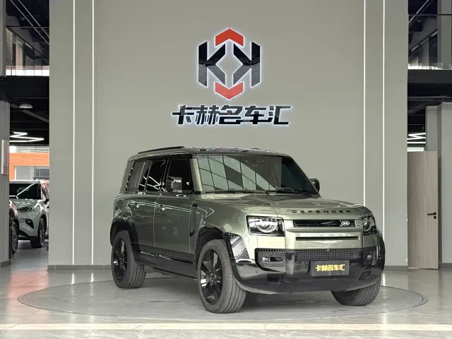 Land Rover Defender — Фото автомобиля 3