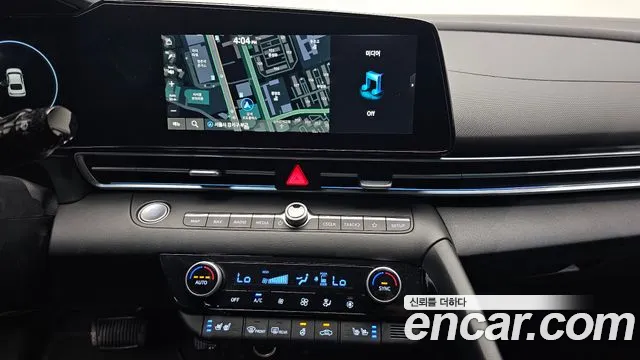 Hyundai AVANTE Новый Avante (CN7) — Фото автомобиля 12