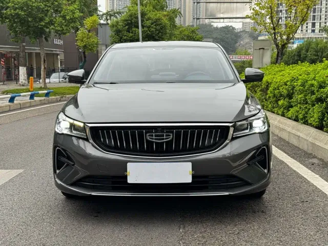Geely Emgrand — Фото автомобиля 2