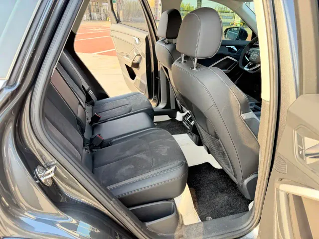 Audi Q3 — Фото автомобиля 9