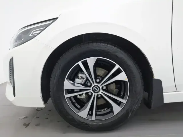 Nissan Sylphy — Фото автомобиля 17
