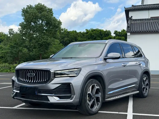 Фотография автомобиля — Geely Xingyue L