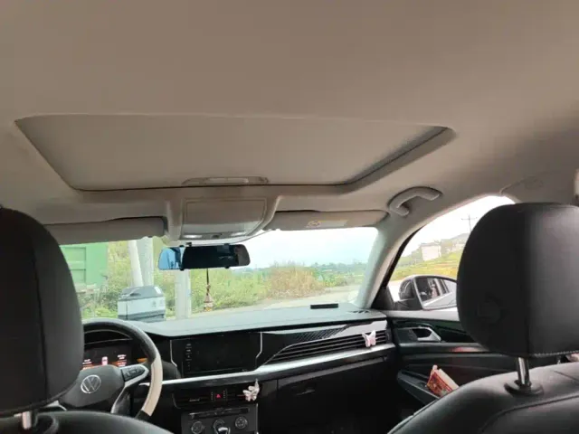 Volkswagen Passat — Фото автомобиля 17