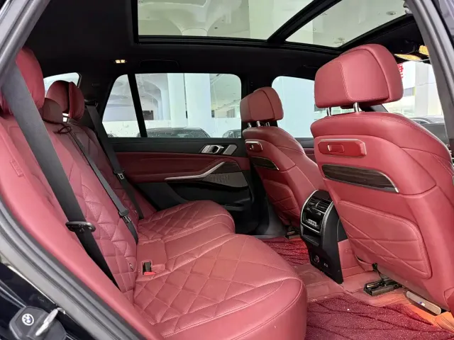 BMW X5 — Фото автомобиля 11