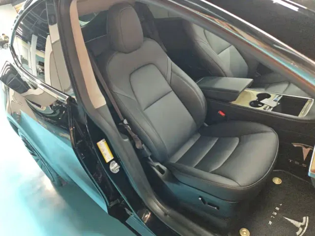 Tesla Model Y 2023 Rear-Wheel Drive Edition — Фото автомобиля 24