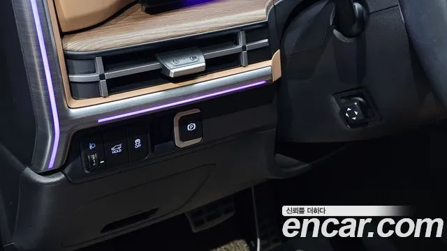 Hyundai Santa Fe MX5 — Фото автомобиля 26
