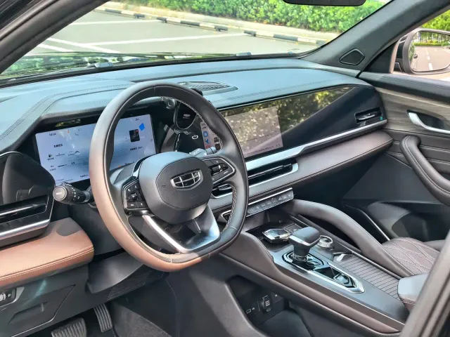 Geely Xingyue L — Фото автомобиля 8