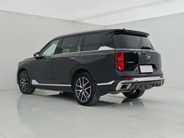 GAC Trumpchi GS8 — Фото автомобиля 4