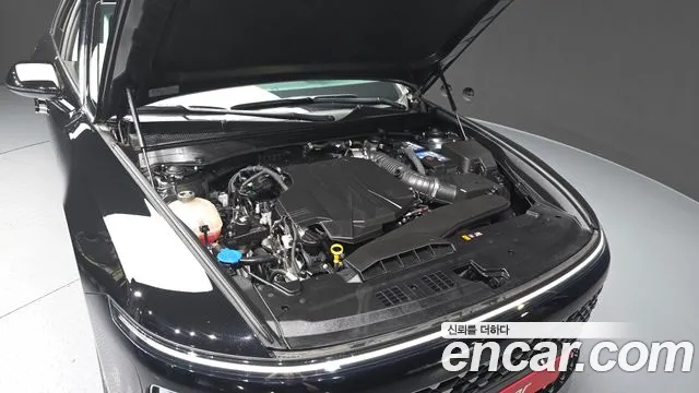 Hyundai Grandeur GN7 — Фото автомобиля 9