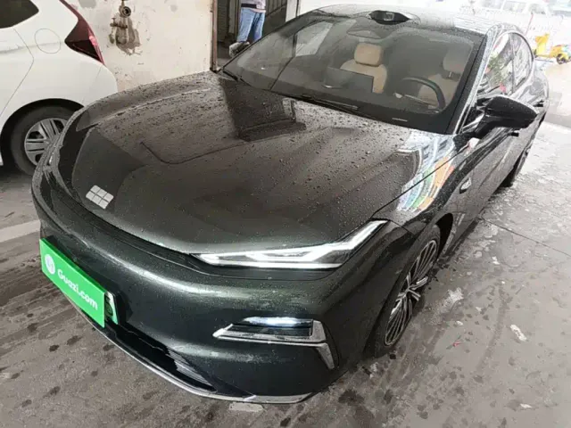 Фотография автомобиля — Geely Galaxy Xingyao 8