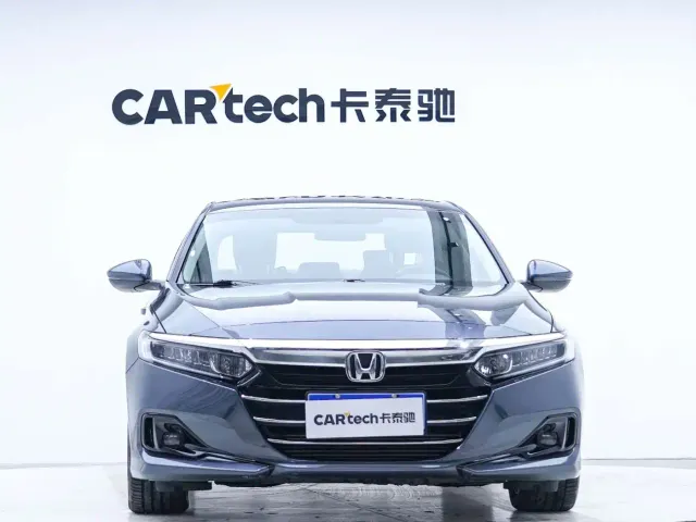 Honda Accord — Фото автомобиля 4