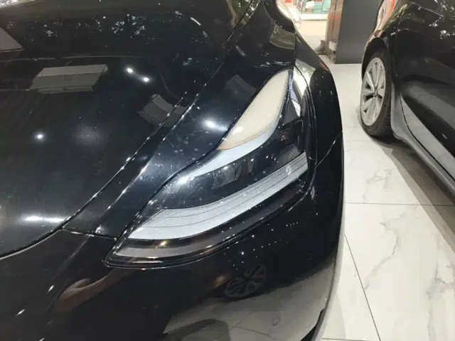 Tesla Model Y — Фото автомобиля 23