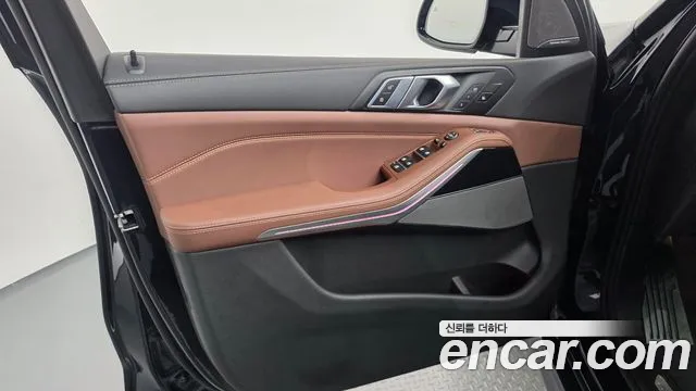 BMW X5 xDrive 40i M Sport — Фото автомобиля 20