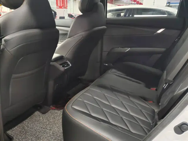 Changan CS75 Plus — Фото автомобиля 7