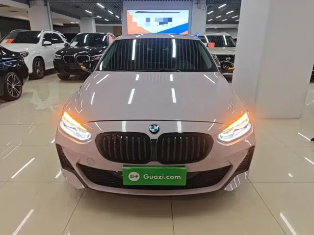 BMW 1 Series — Фото автомобиля 2