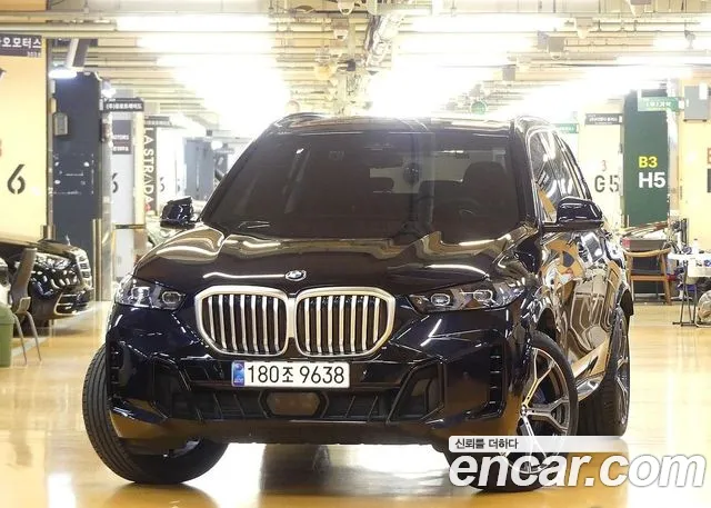 BMW X5 xDrive 40i M Sport — Фото автомобиля 3