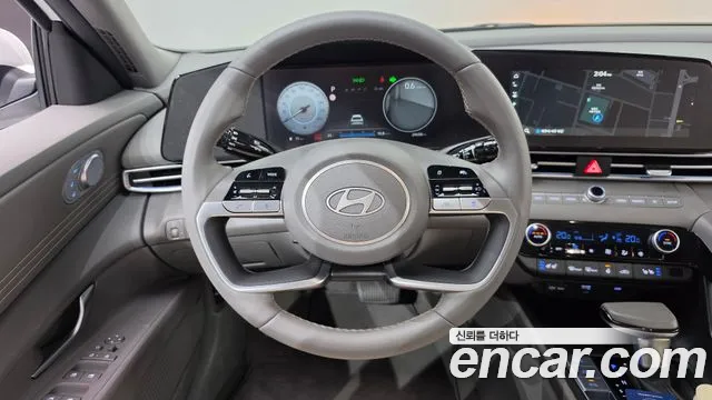 Hyundai Avante — Фото автомобиля 13