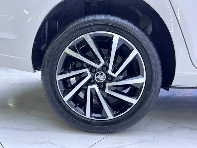Skoda Rapid — Фото автомобиля 18