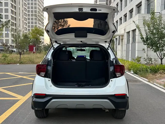 Toyota YARiS L Zhi Xuan — Фото автомобиля 5