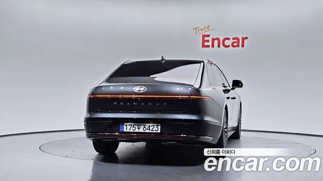 Hyundai Grandeur GN7 — Фото автомобиля 4